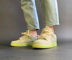 Продаж кросівкок N\ke SB Dunk "Low Mummy" - 3