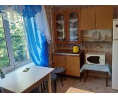 Cдам собственную 4-комнатную квартиру в центре Киева. бул. Л. Украинки - 9