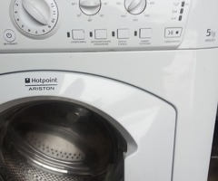 Продам пральну машину hotpoint ariston